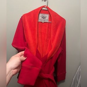 Red women’s Ugg bathrobe size XL